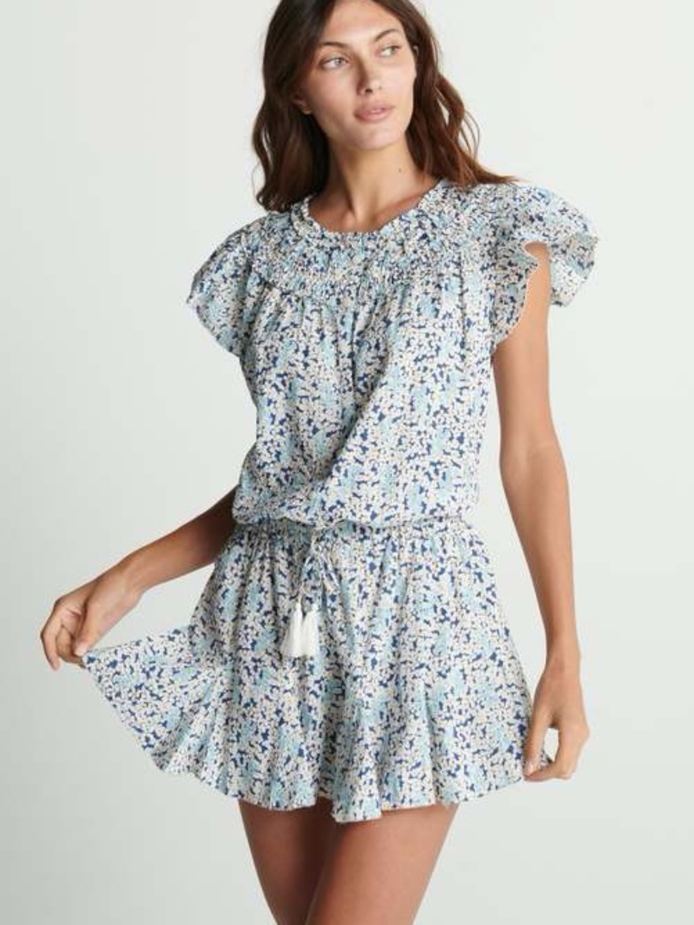 Sundays Anthropologie Harley Seersucker Floral Smocked Romper Indigo Bloom M